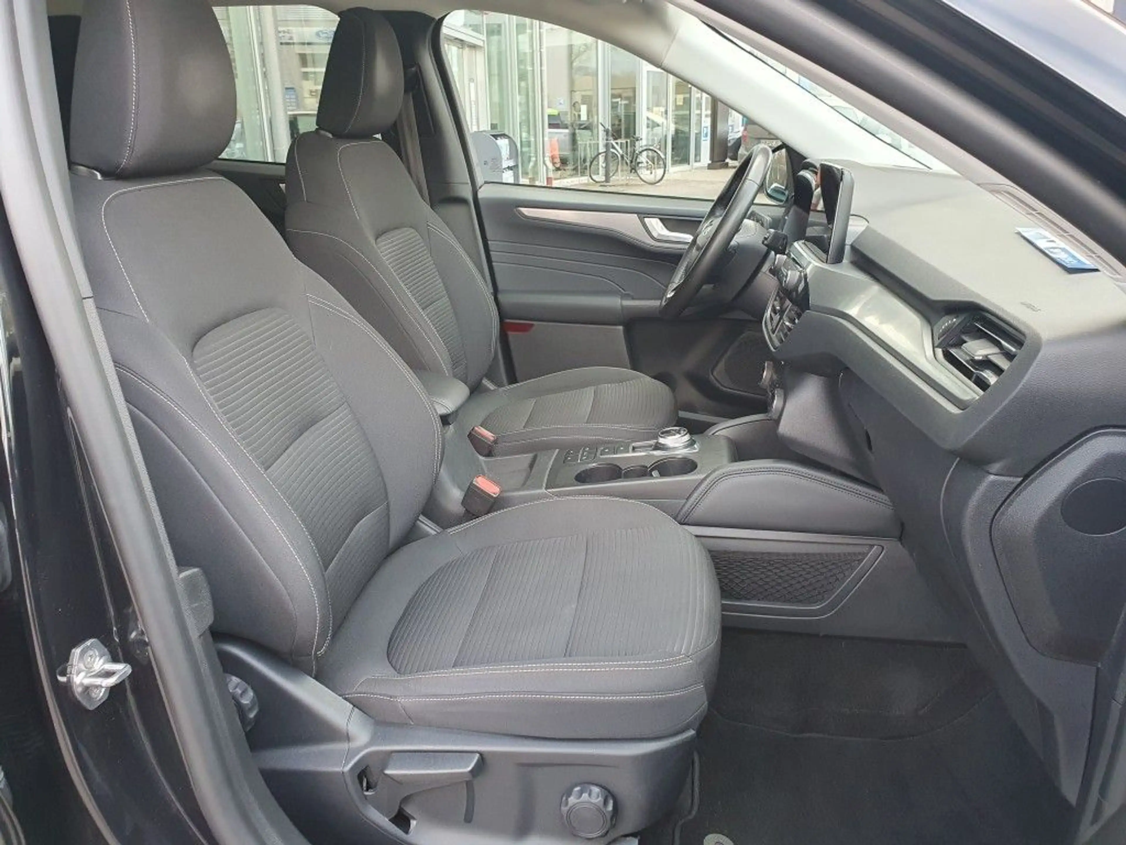 Ford Kuga 2.5 Duratec PHEV TITANIUM — photo 13