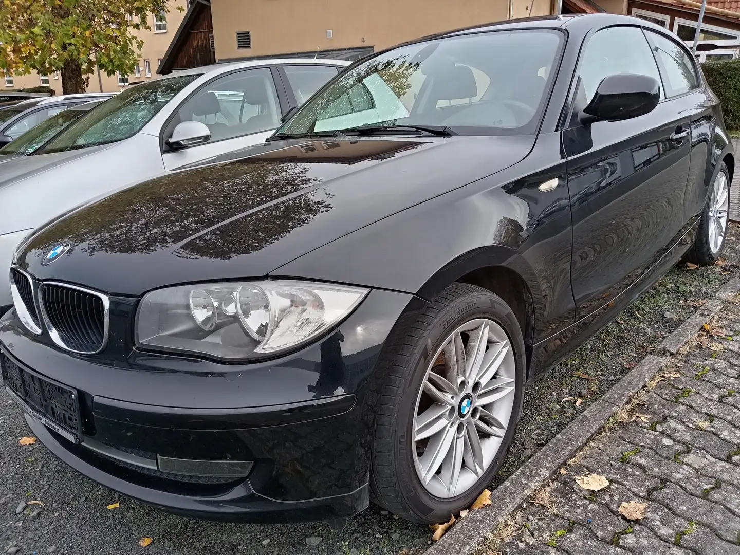 BMW 116 116i TÜV 8/2027** Schwarz - 2