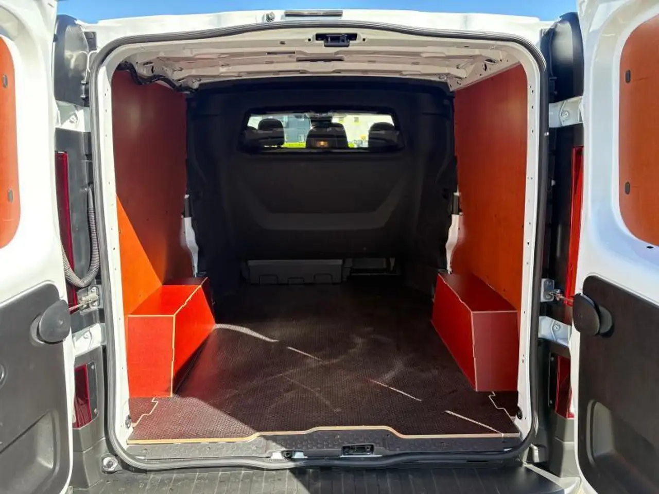 Renault Trafic 2026 — фото 7