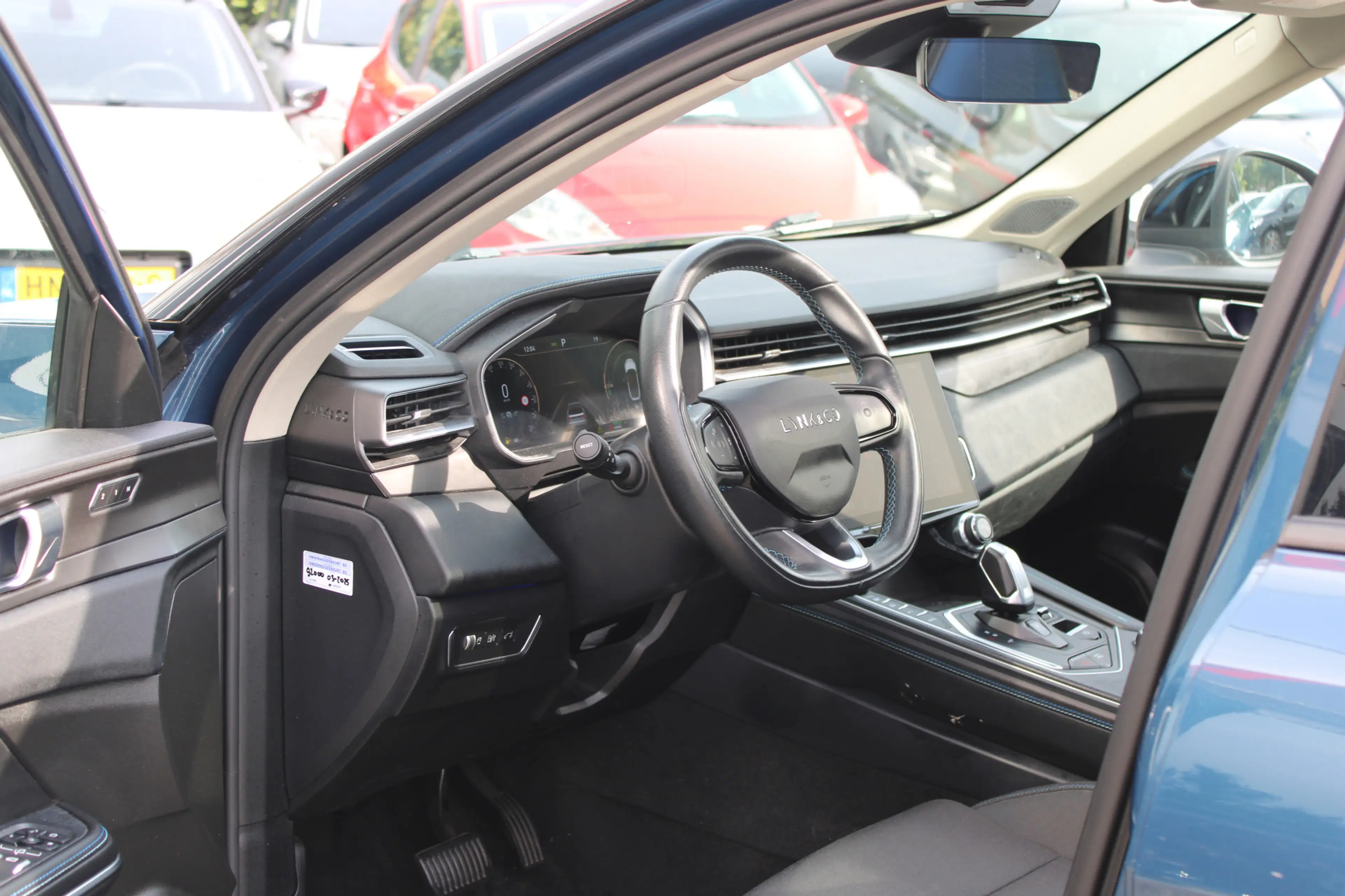 Lynk & Co 01 1.5//Panoramadak//Carplay//Memory!! — photo 5