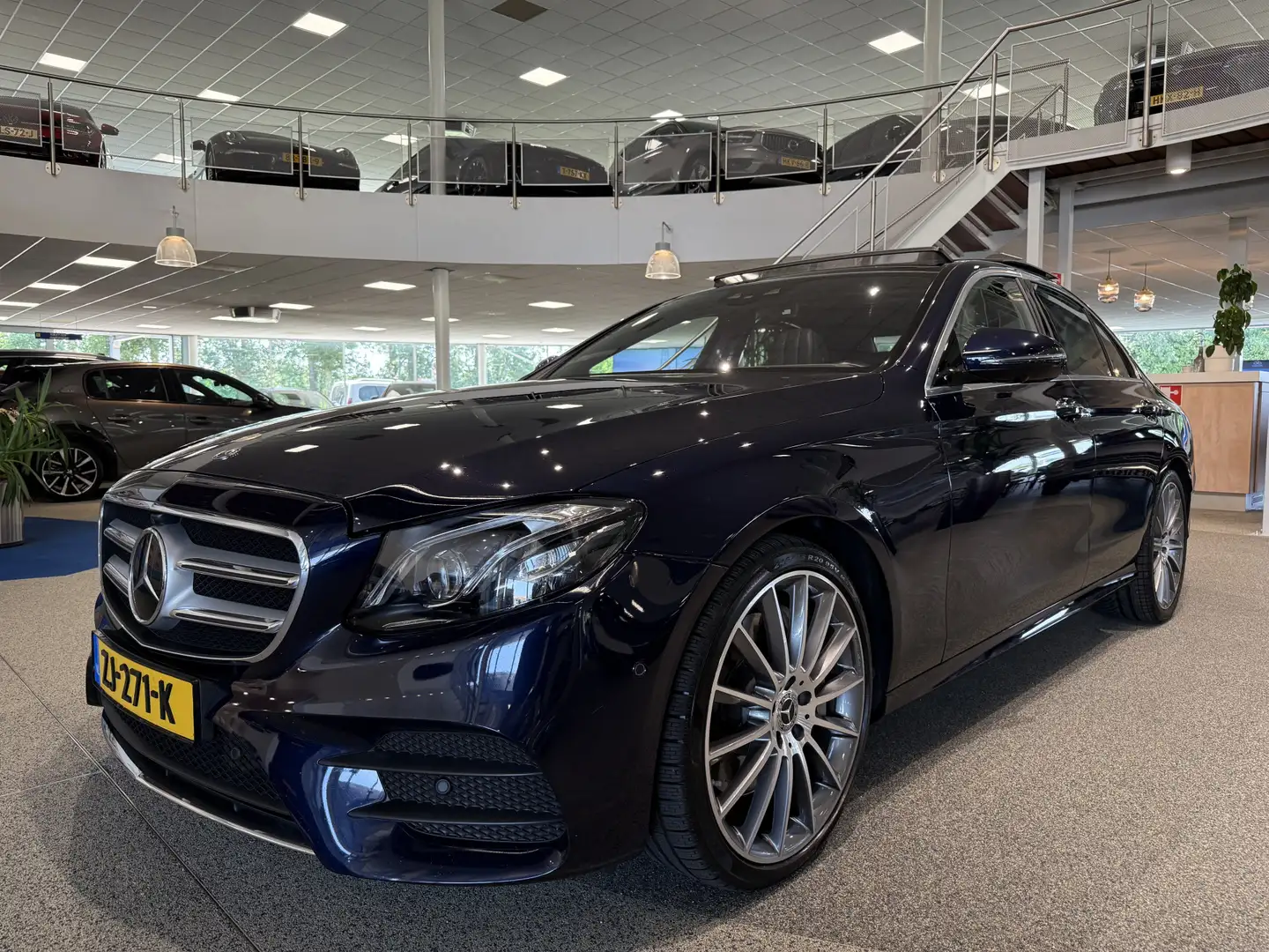 Mercedes-Benz E 400 d 4Matic, NL auto, Designo, Vol opties! Blauw - 2