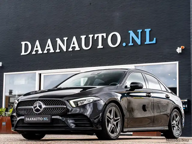 Mercedes-Benz A 200 AMG Line Apple CarPlay Camera Stoelverw
