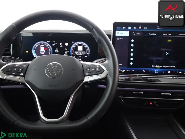 Volkswagen Passat view 15