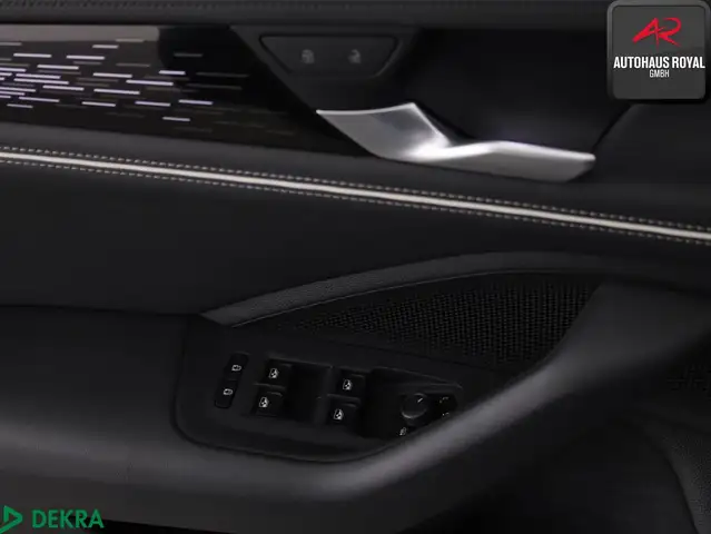 Volkswagen Passat view 14