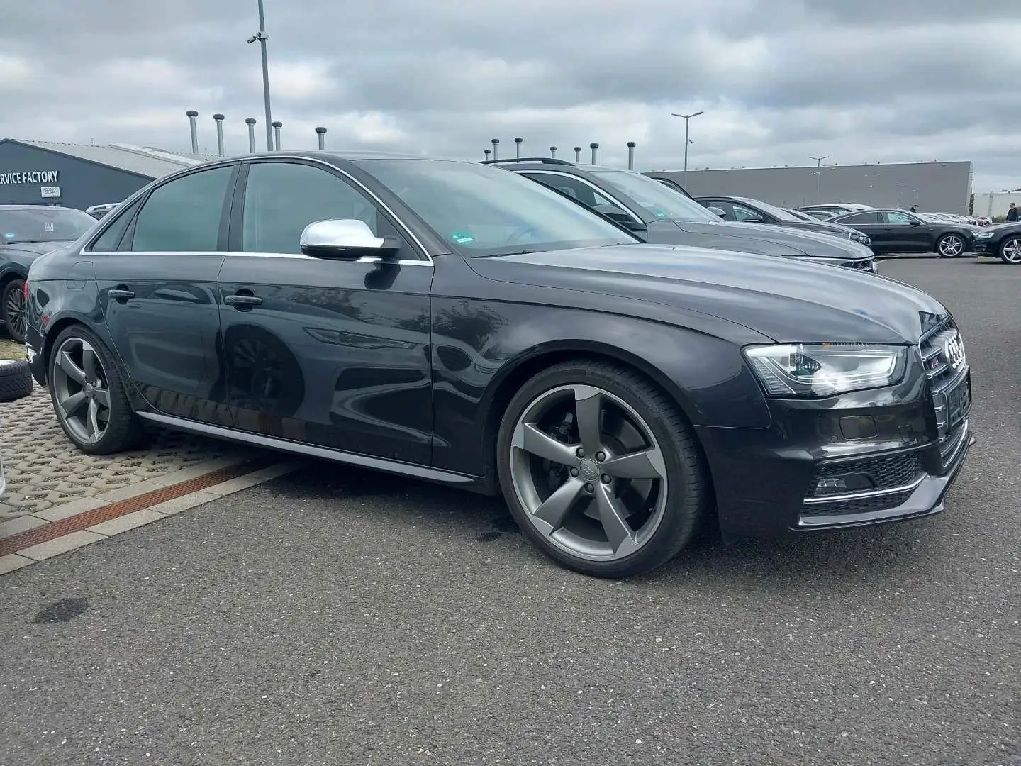 Audi S4 3.0 TFSI S tronic quattro *2.Hand*Voll*TOP Noir - 1
