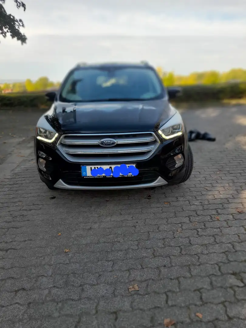Ford Kuga Business Edition Schwarz - 1