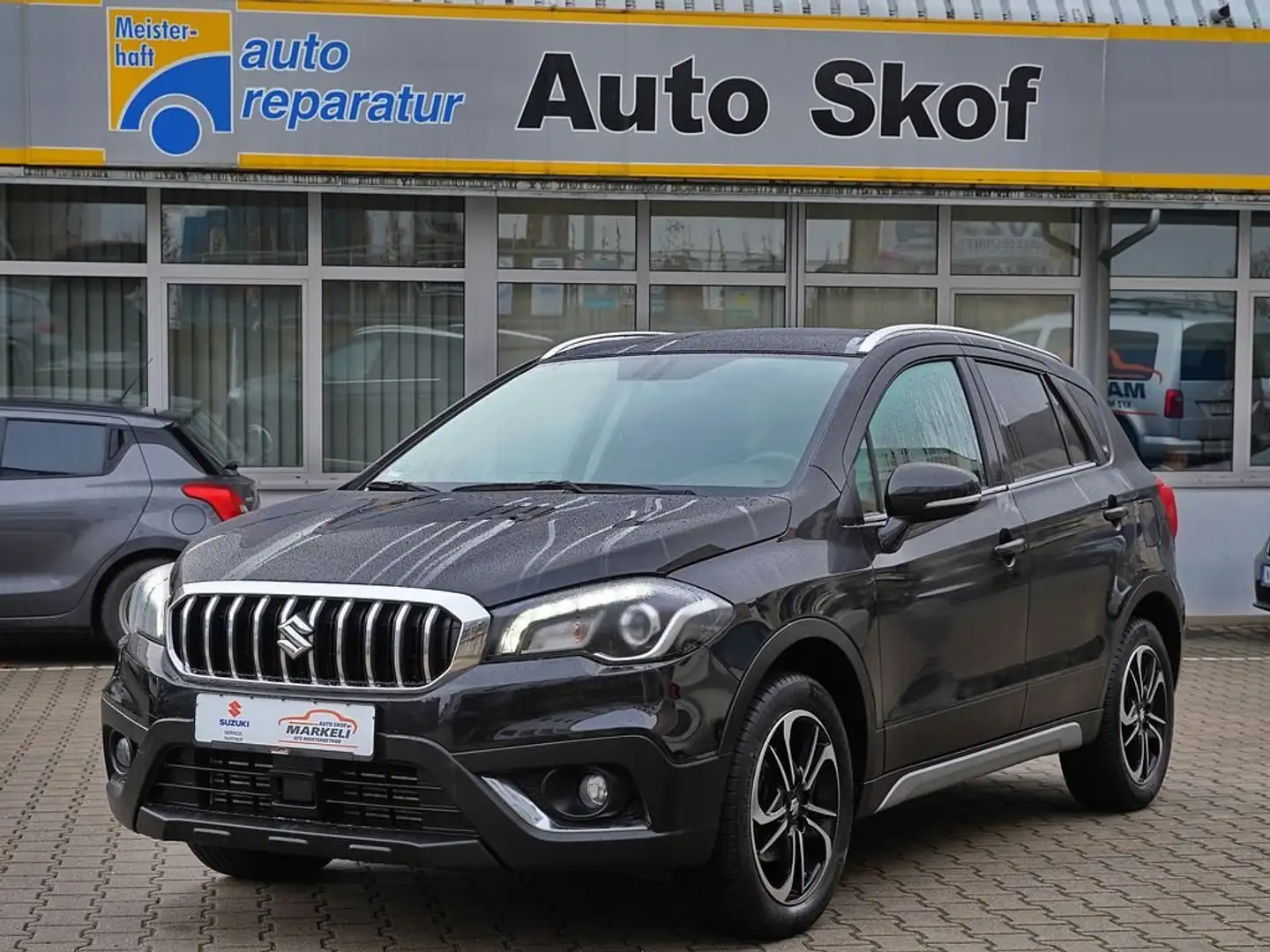 Suzuki SX4 S-Cross Comfort | Mild-Hybrid | 1. Hand | LED | MwSt. | Negro - 1