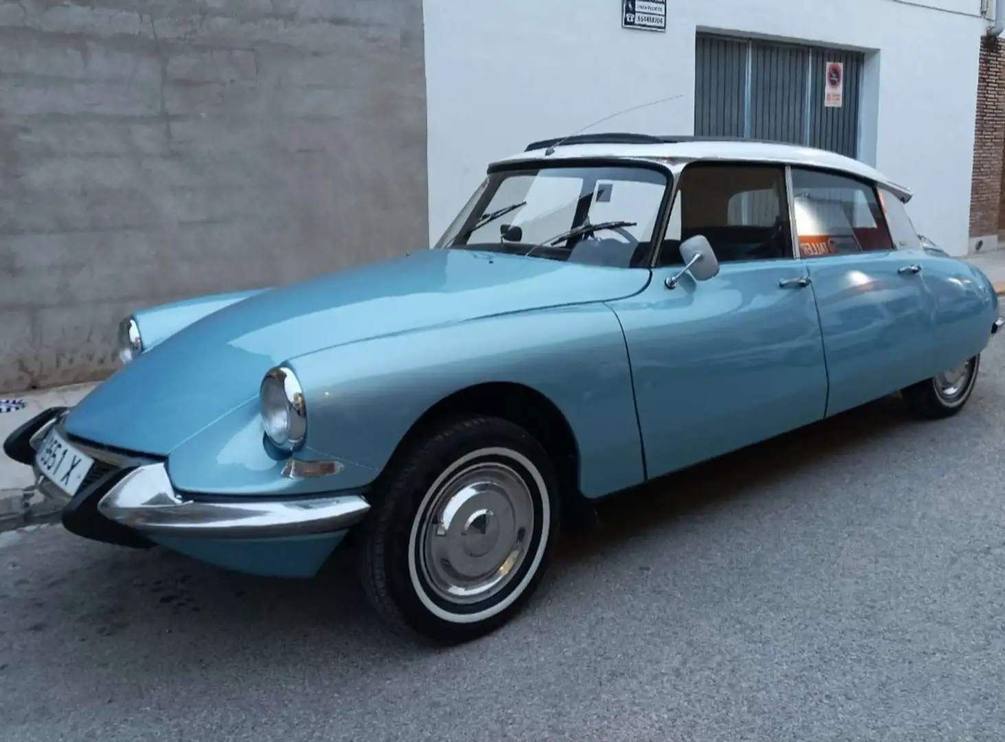 Citroen DS - 1