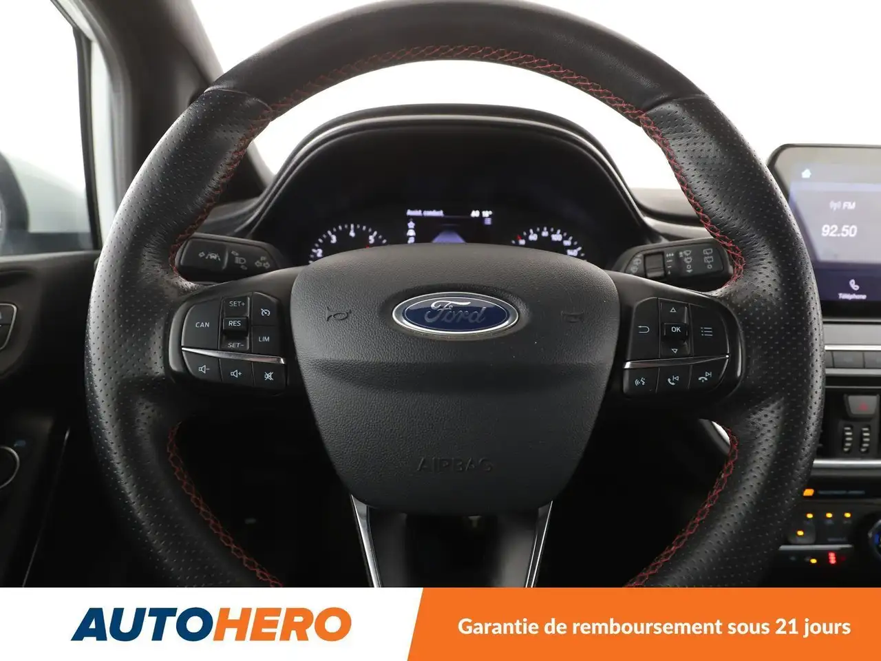 Ford Fiesta 3 portes — photo 19