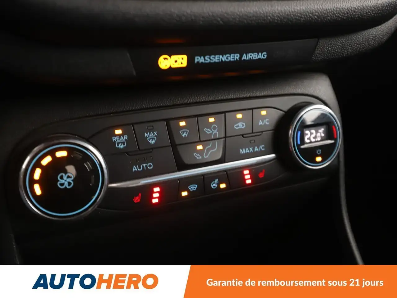 Ford Fiesta 3 portes — photo 25