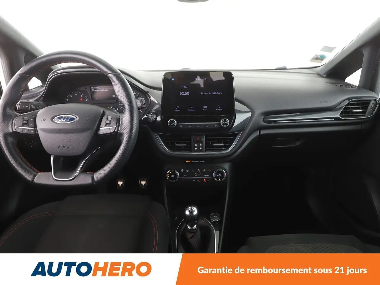 Ford Fiesta 3 portes — photo 12