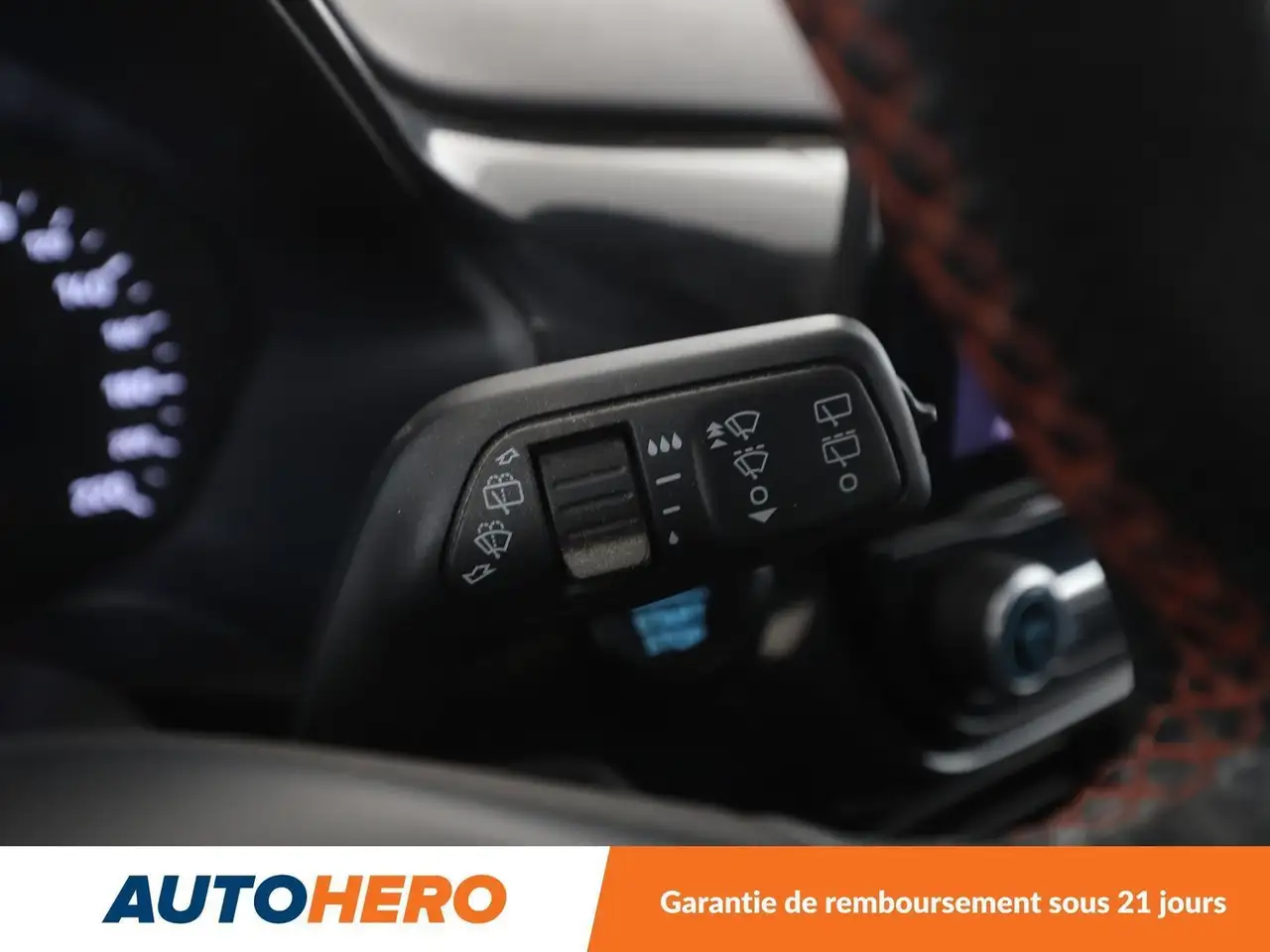 Ford Fiesta 3 portes — photo 21