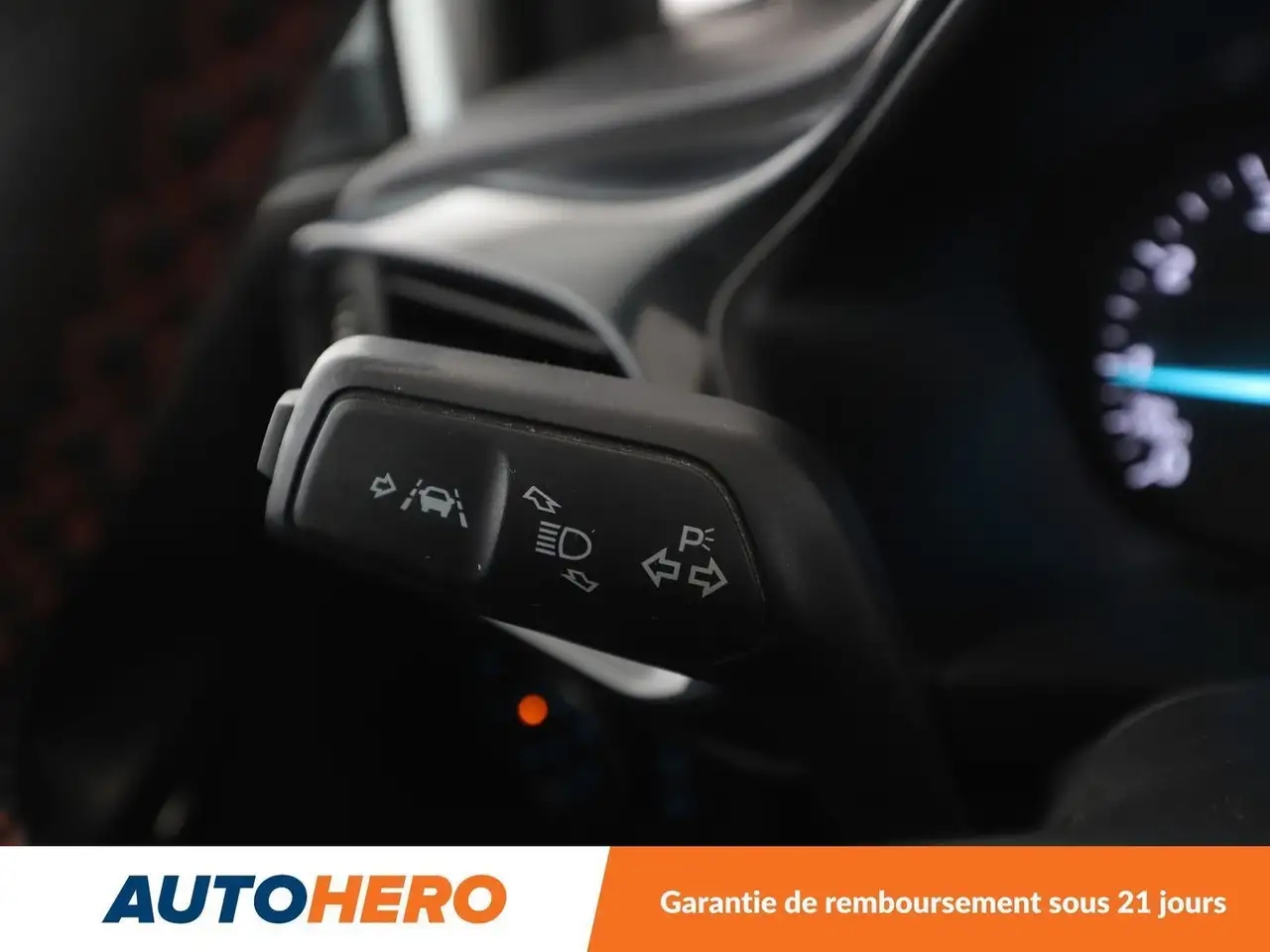 Ford Fiesta 3 portes — photo 20