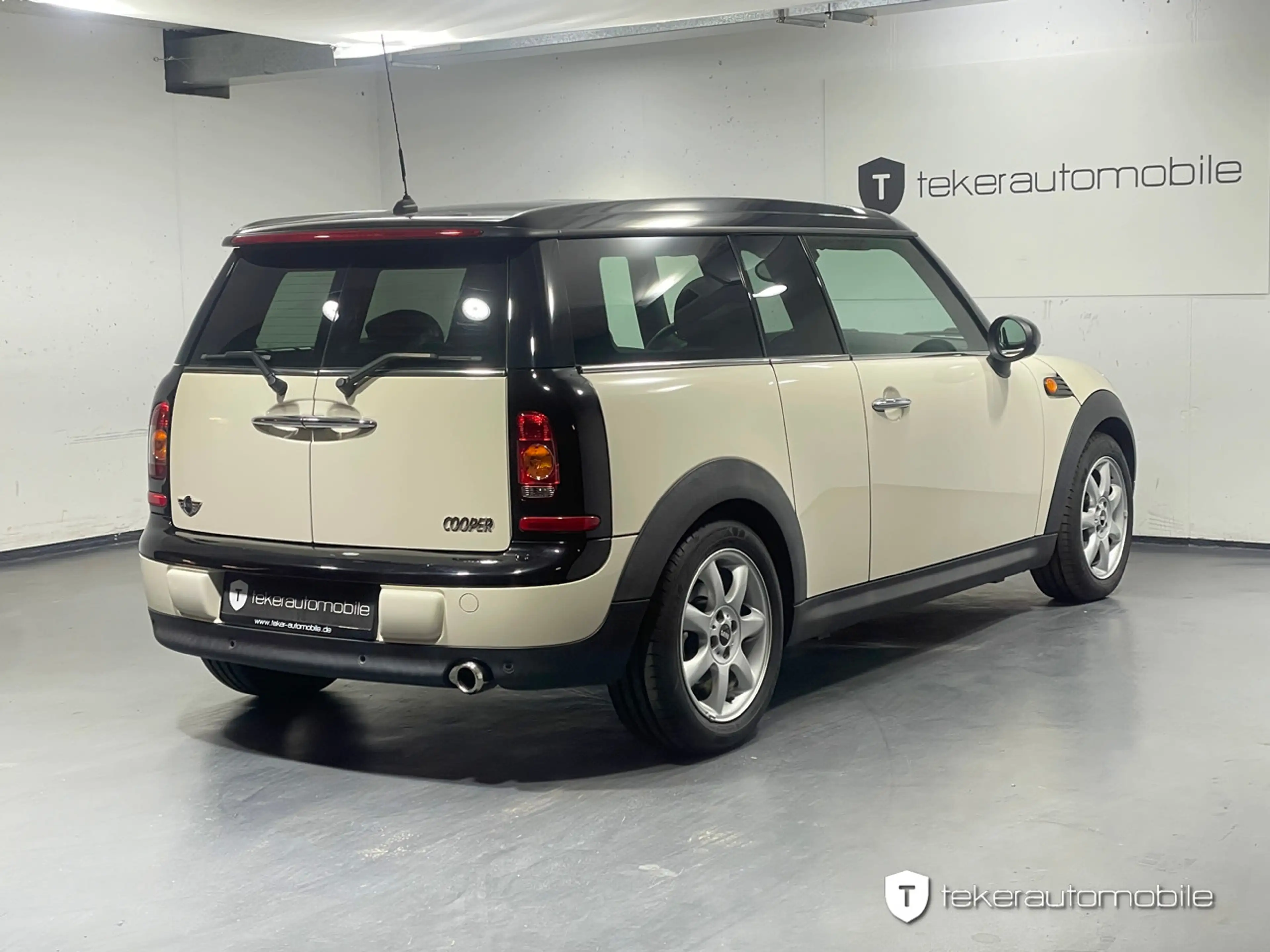 MINI Cooper Clubman *Leder*Panoramadach* — photo 4
