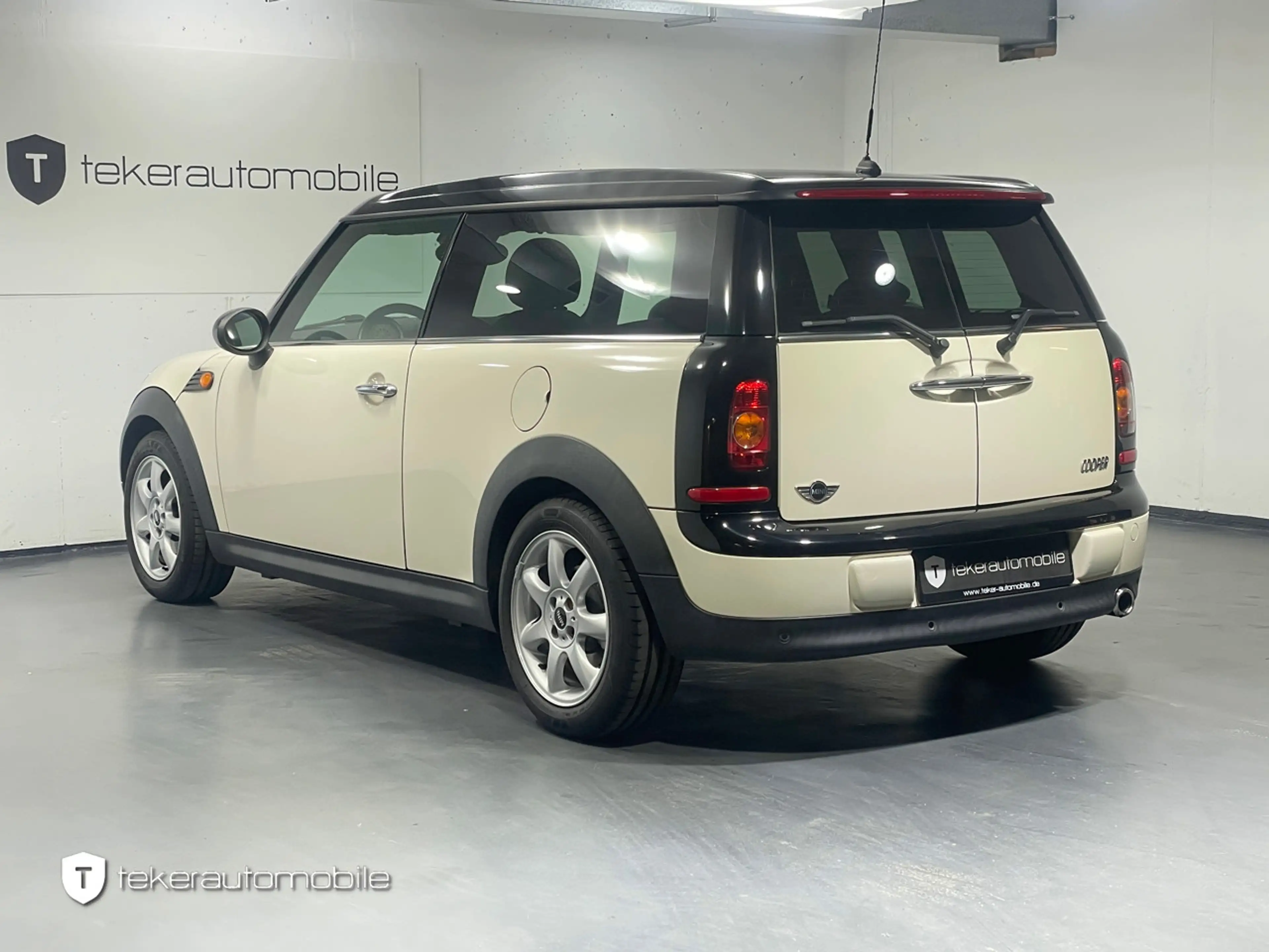 MINI Cooper Clubman *Leder*Panoramadach* — photo 3