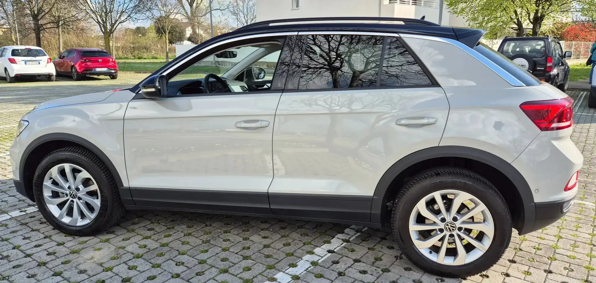 Volkswagen T-Roc T-Roc 1.0 tsi Life 110cv Gris - 2