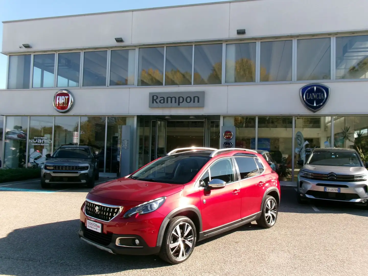 Peugeot 2008 BlueHDi 120 EAT6 S&S Crossway Rot - 1