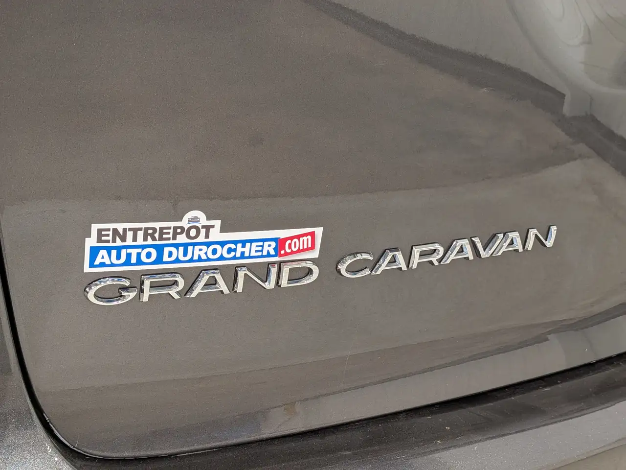 Chrysler Grand Caravan снимка Chrysler Grand Caravan