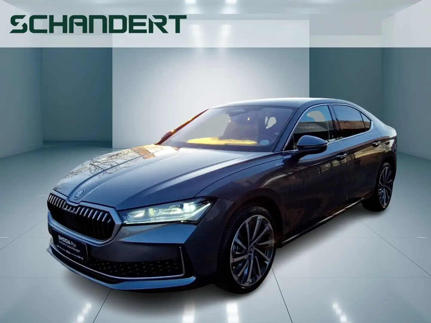 Skoda Superb 1.5 TSI L&K DSG Matrix Navi AHK Klimaautomatik Grau - 1