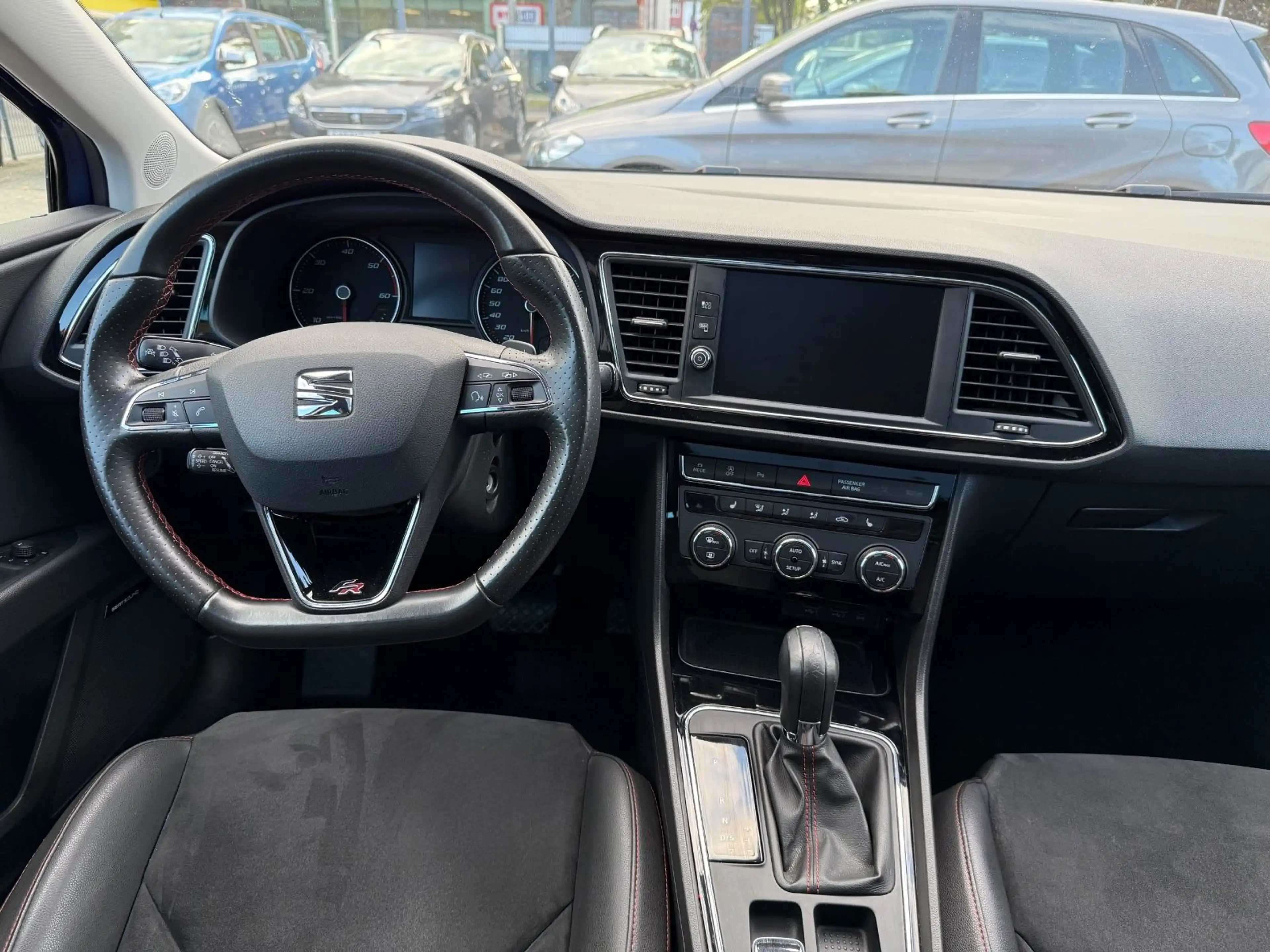 SEAT Leon ST FR ST 2.0 TDI 135kW 1.HAND ZAHNRIEM NEU* — photo 12