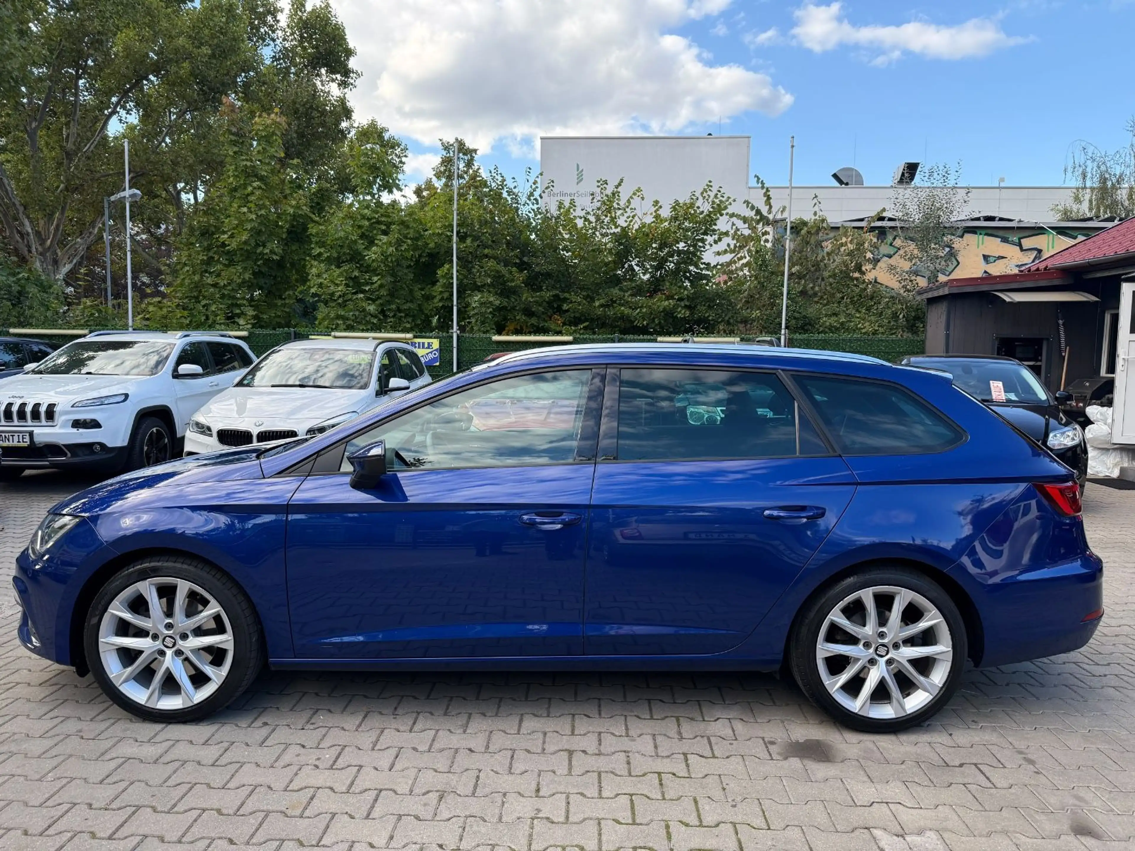 SEAT Leon ST FR ST 2.0 TDI 135kW 1.HAND ZAHNRIEM NEU* — photo 2