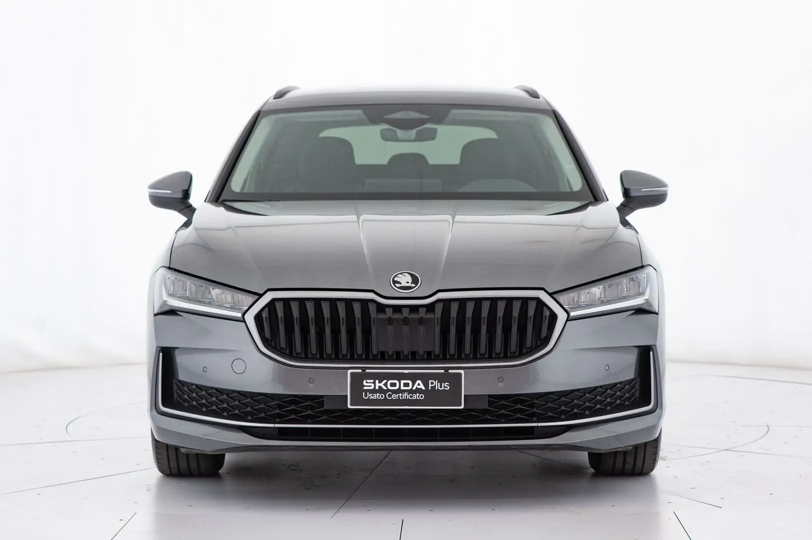 Skoda Superb Superb 2.0 TDI DSG Wagon Selection Grigio - 2