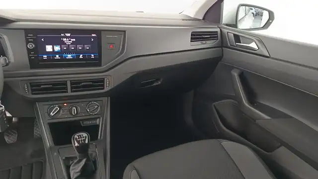 Volkswagen Polo view 13