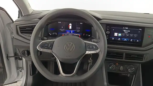 Volkswagen Polo view 14