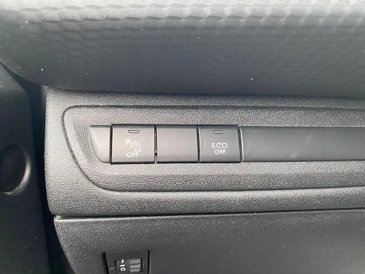 Peugeot 2008 2008 — photo 24