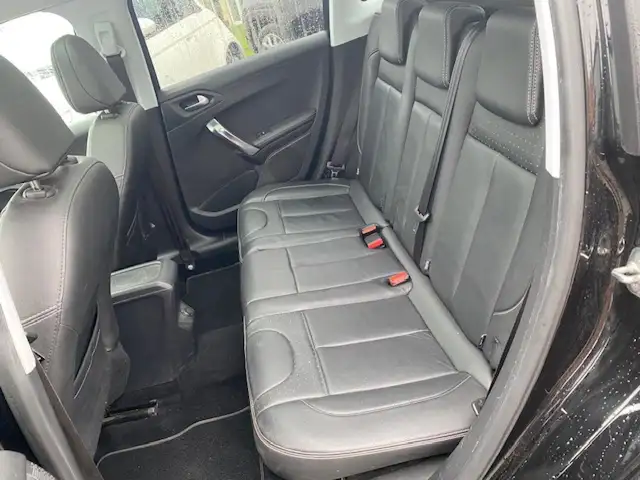 Peugeot 2008 view 6