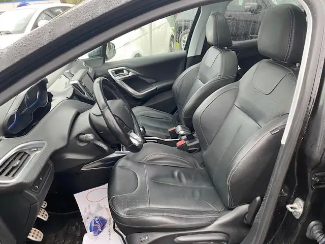 Peugeot 2008 view 5