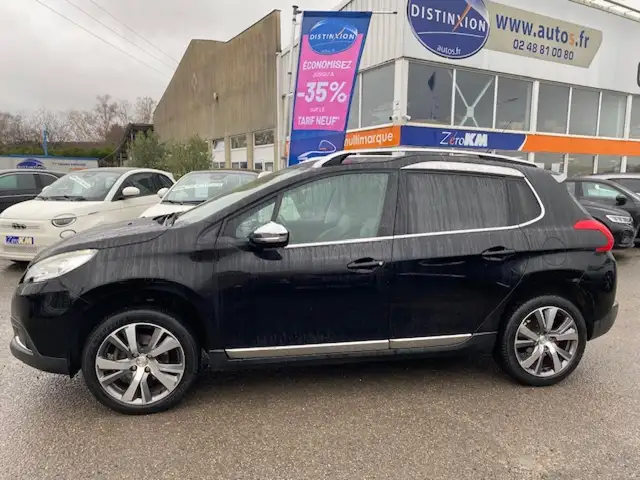 Peugeot 2008 view 3
