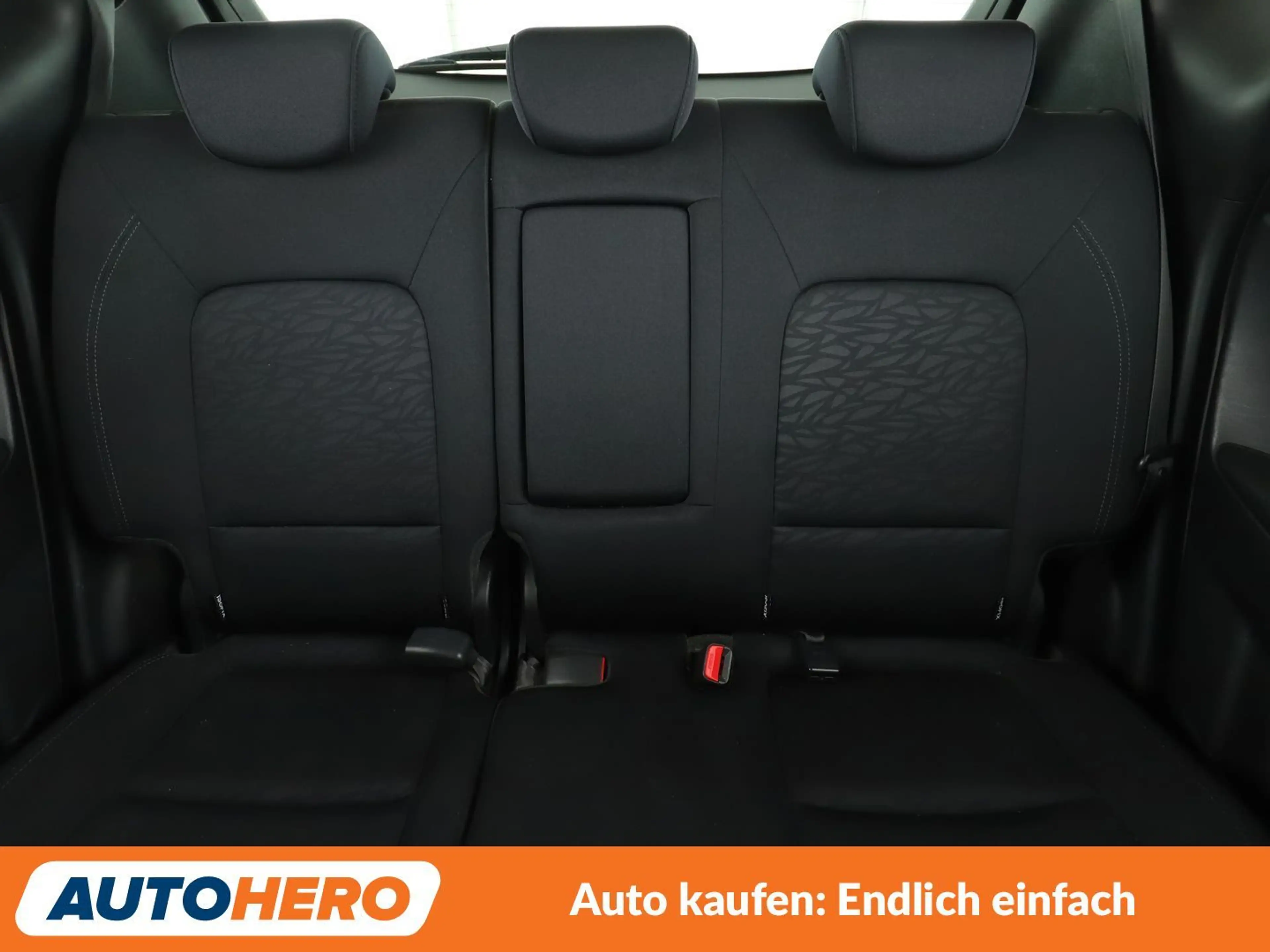 Hyundai iX20 1.6 Space Plus Aut.*NAV*CAM*PDC*SHZ*BLUETOOTH* — photo 15