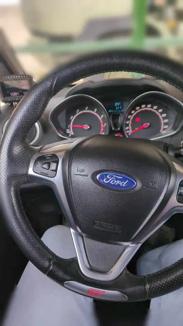 Ford Fiesta 1.60 EcoBoost ST - 2