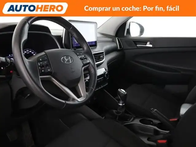 Hyundai Tucson view 12