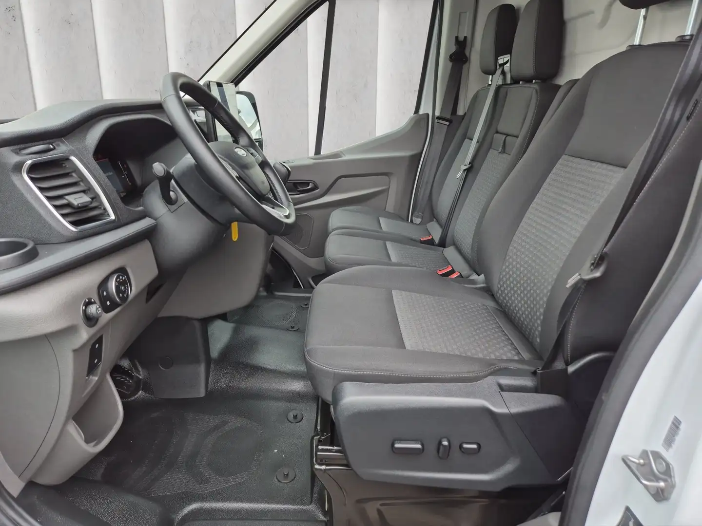 Ford Transit Trend Kasten L4 HA | Klimaaut. | GRA | KAMERA | SH Weiß - 2