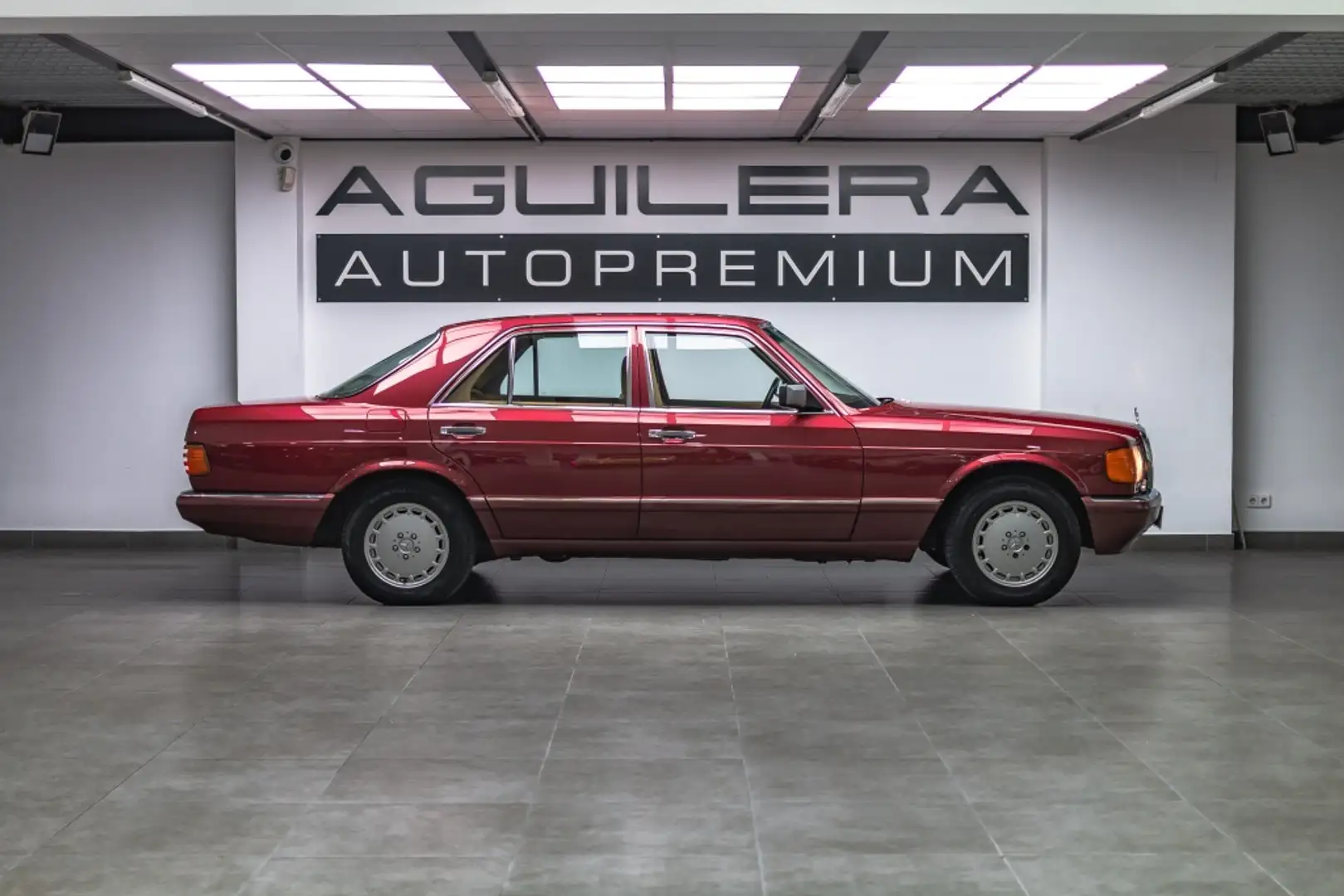 Mercedes-Benz 500 SE (126) Burdeos - 2