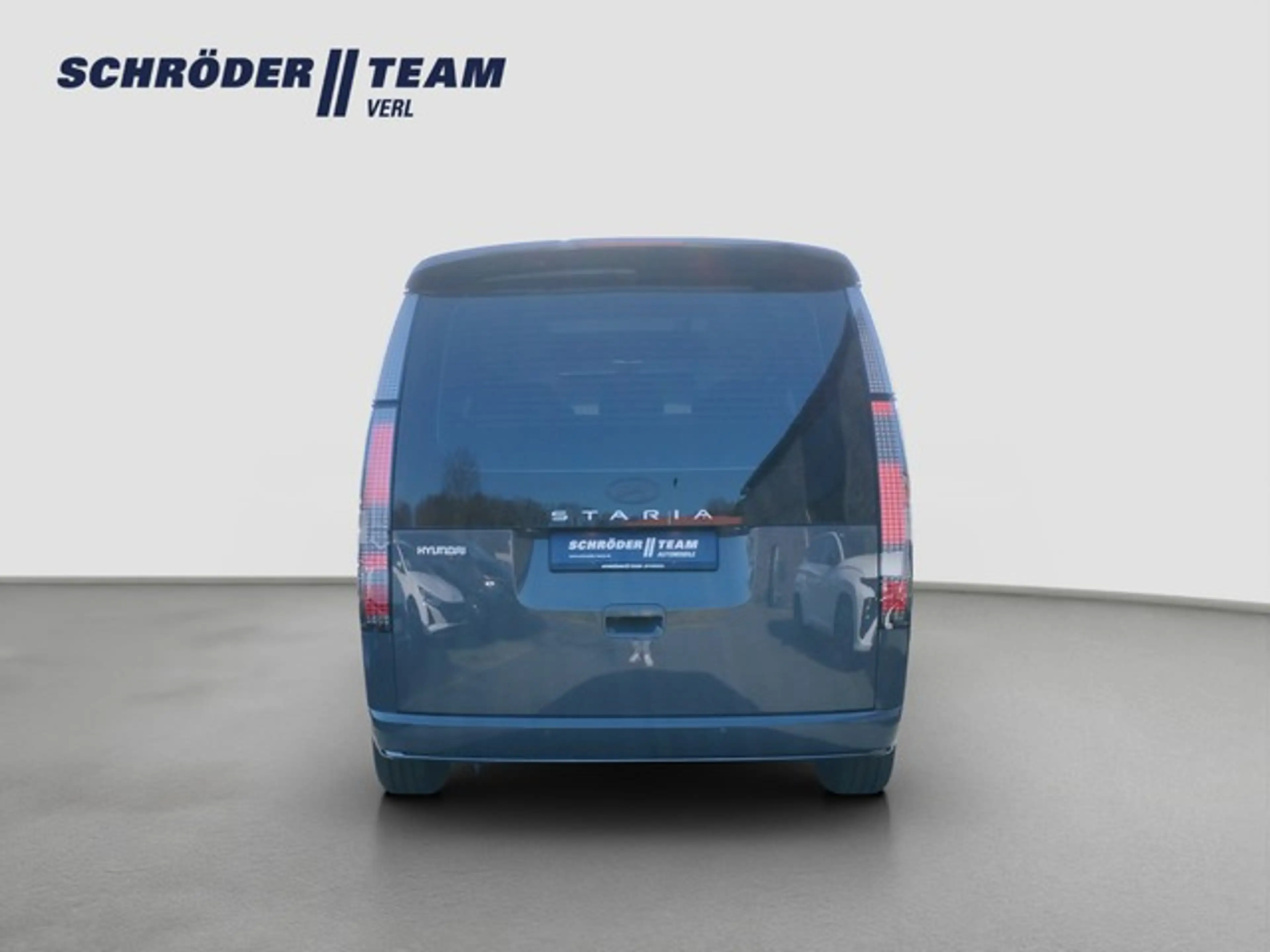 Hyundai STARIA Hybrid 1.6 T-GDI 2WD Signature Panoramadach — photo 4