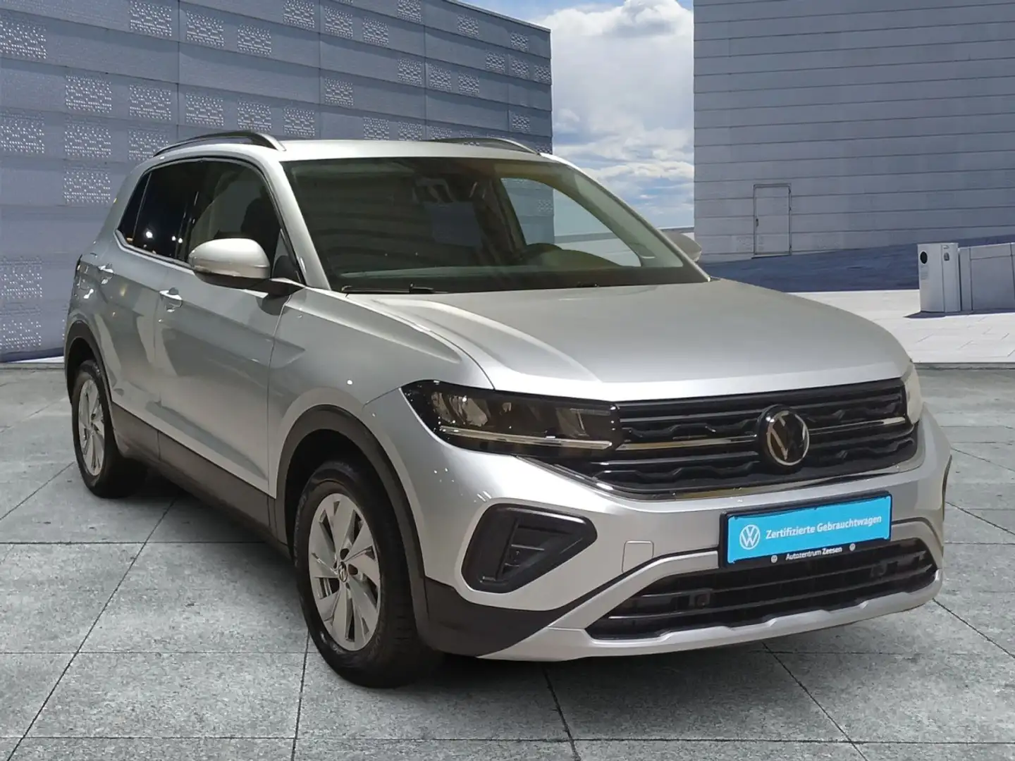 Volkswagen T-Cross 1.0 TSI Life OPF+SHZ+DAB+USB+EPH+MAL+DWA Klima Silber - 2