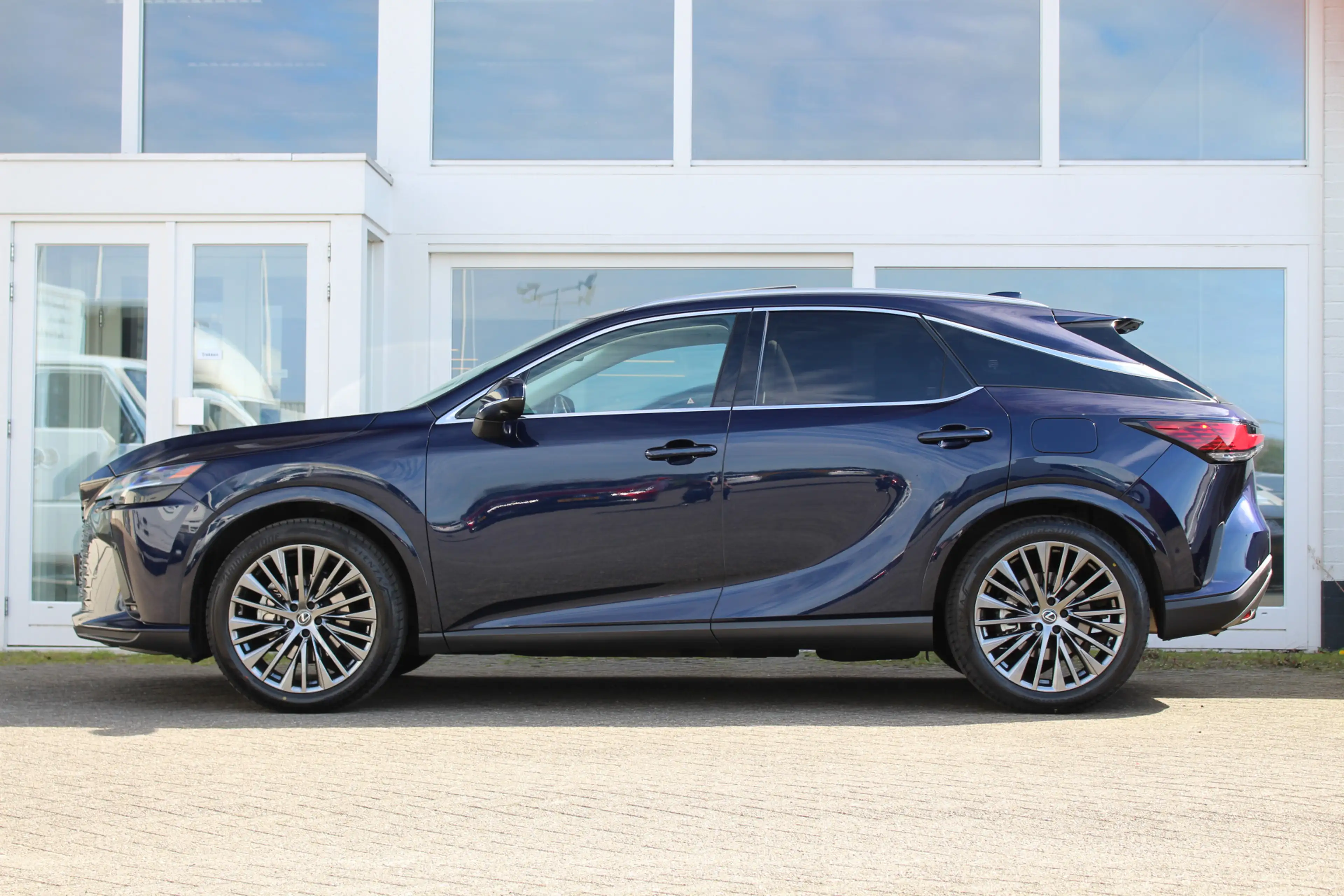 Lexus RX 450h 450h+ Plug-in Hybrid President Line I NL auto! I P — photo 14