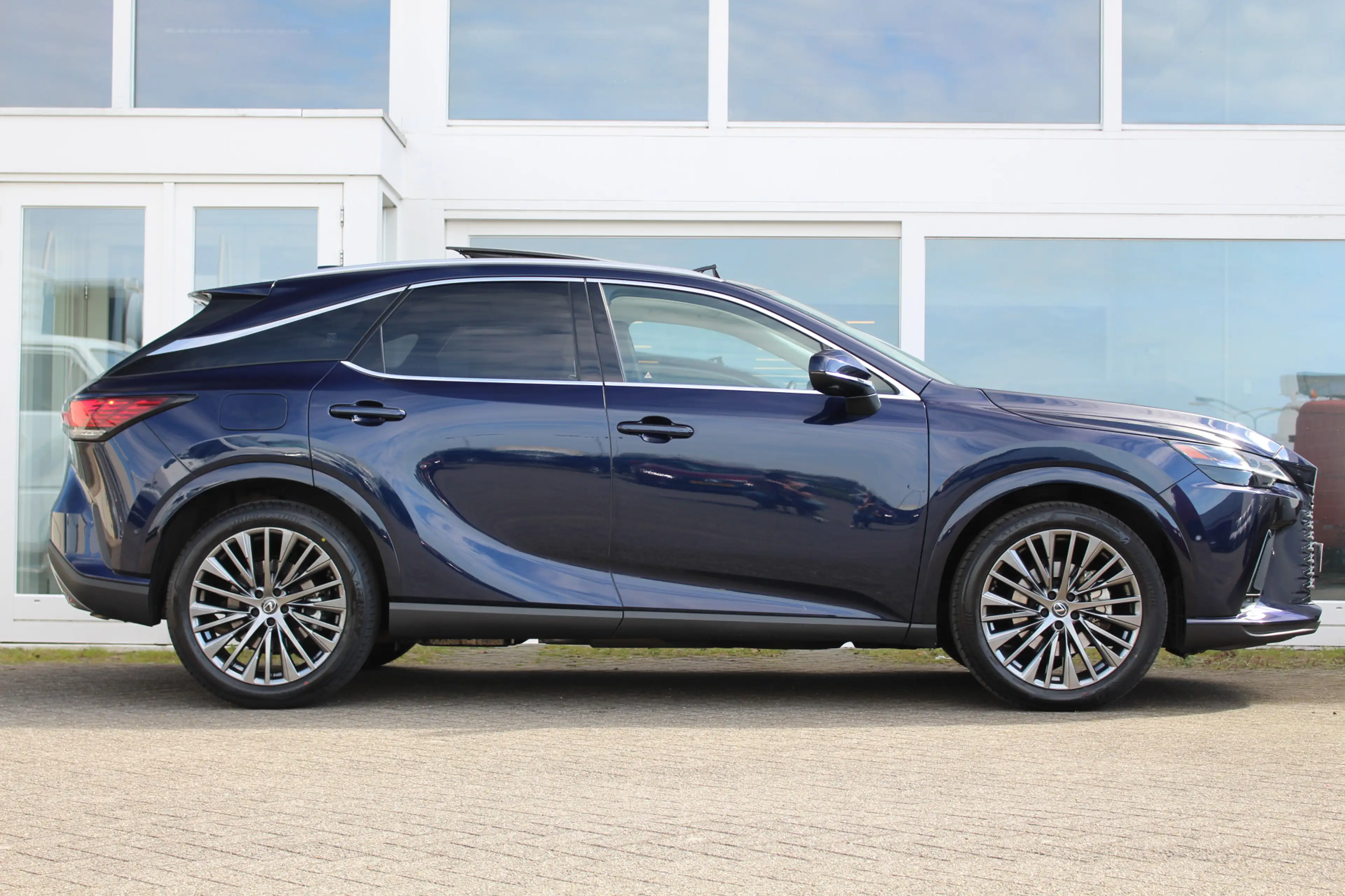 Lexus RX 450h 450h+ Plug-in Hybrid President Line I NL auto! I P — photo 13