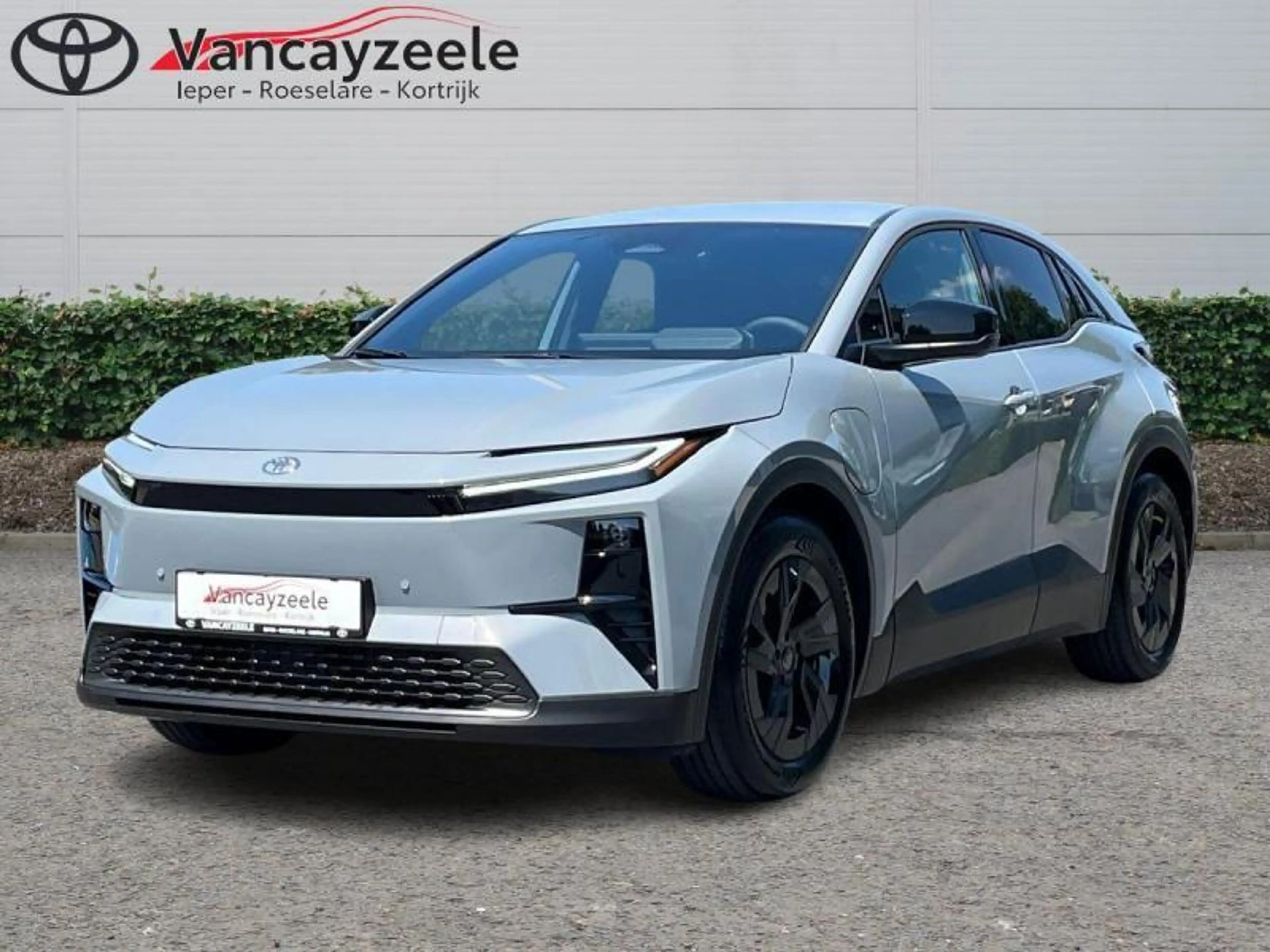 Toyota C-HR Plus Business+cam+gps+sens V+A
