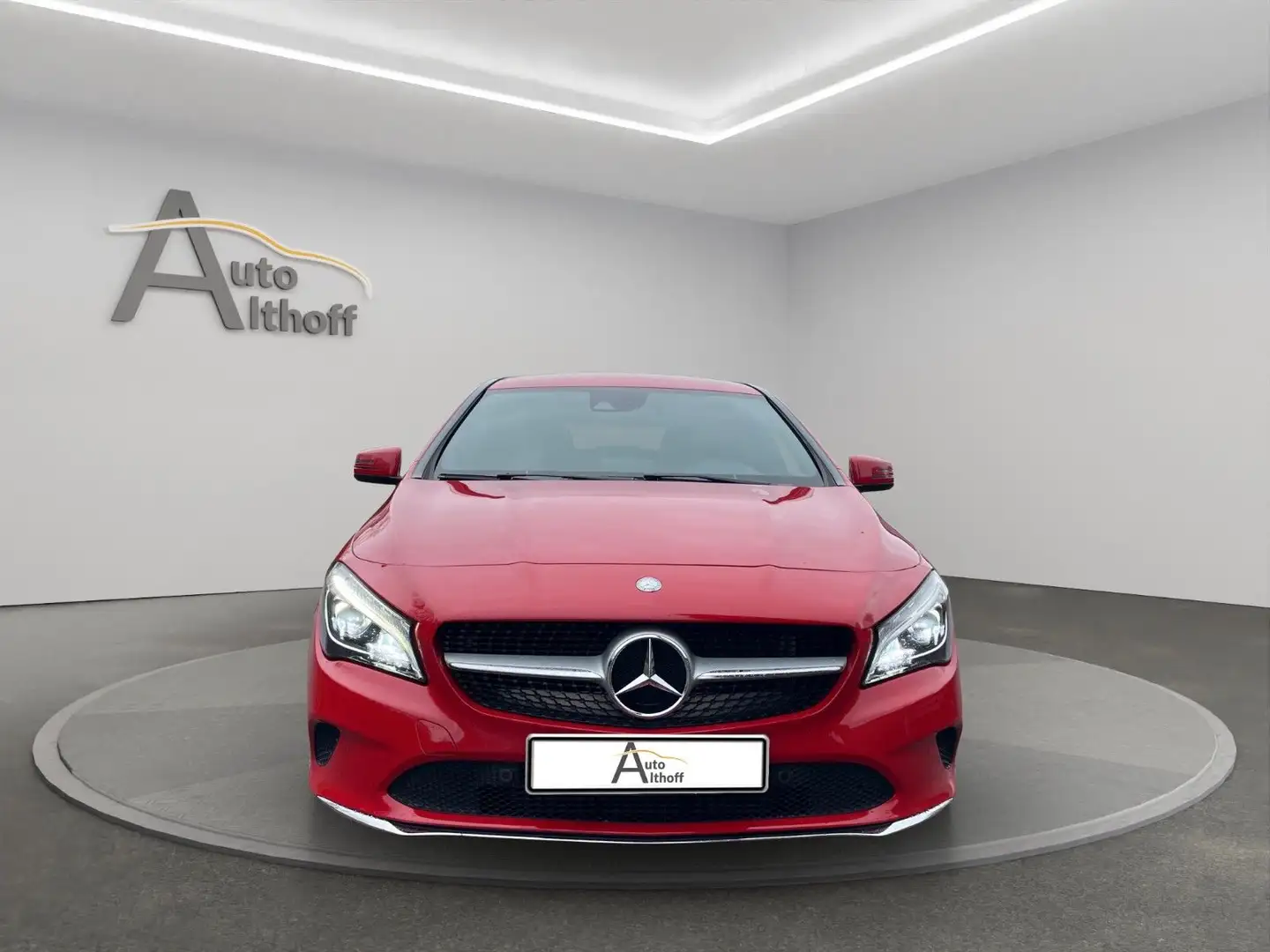 Mercedes-Benz CLA 180 CLA180 SB Aut. AHK LED CARPL NAV PARK ASSIST Rood - 2