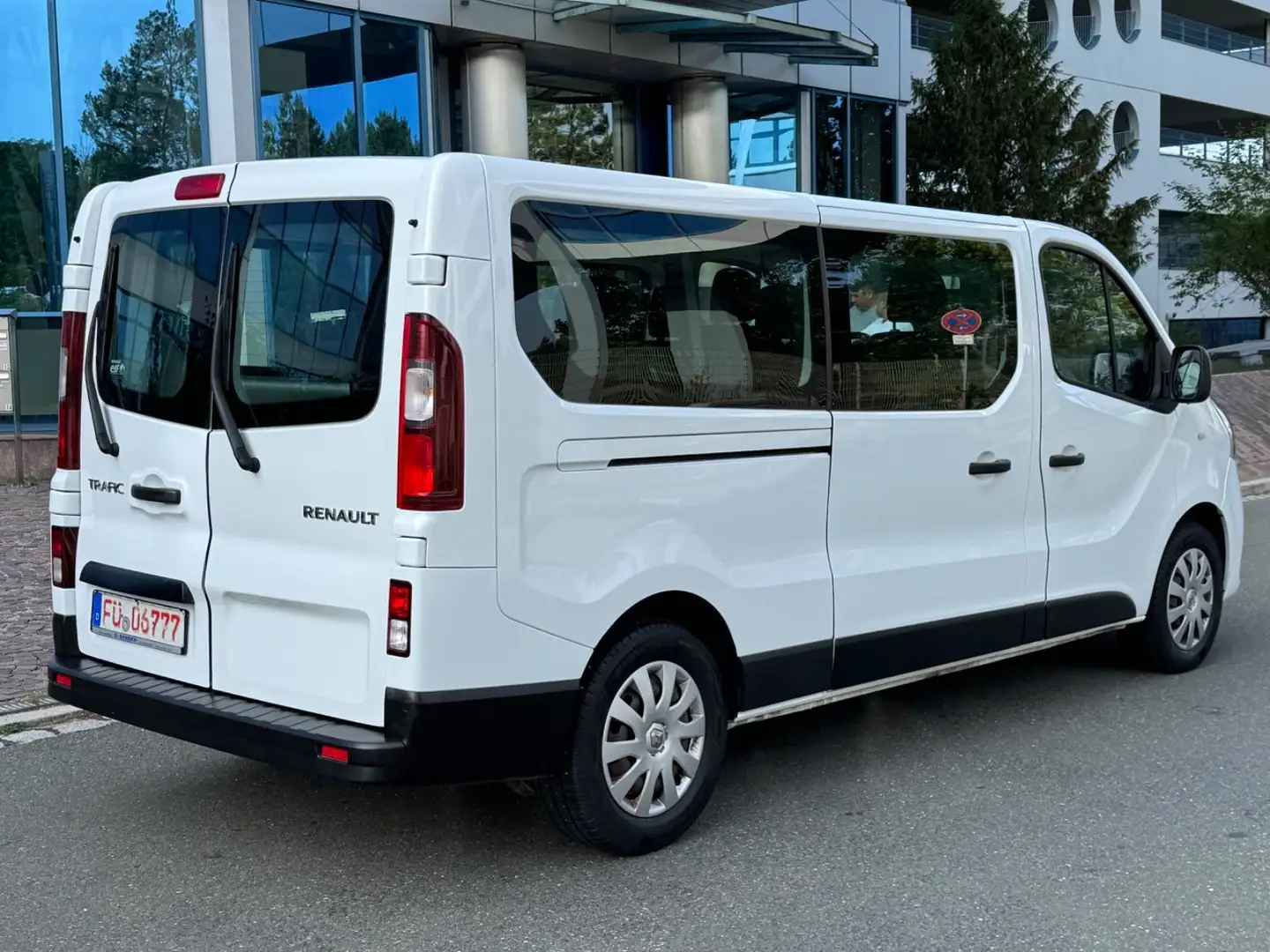 Renault Trafic 1.6 DCI 107 KW L2-H1 Authentique Klima Blanc - 2
