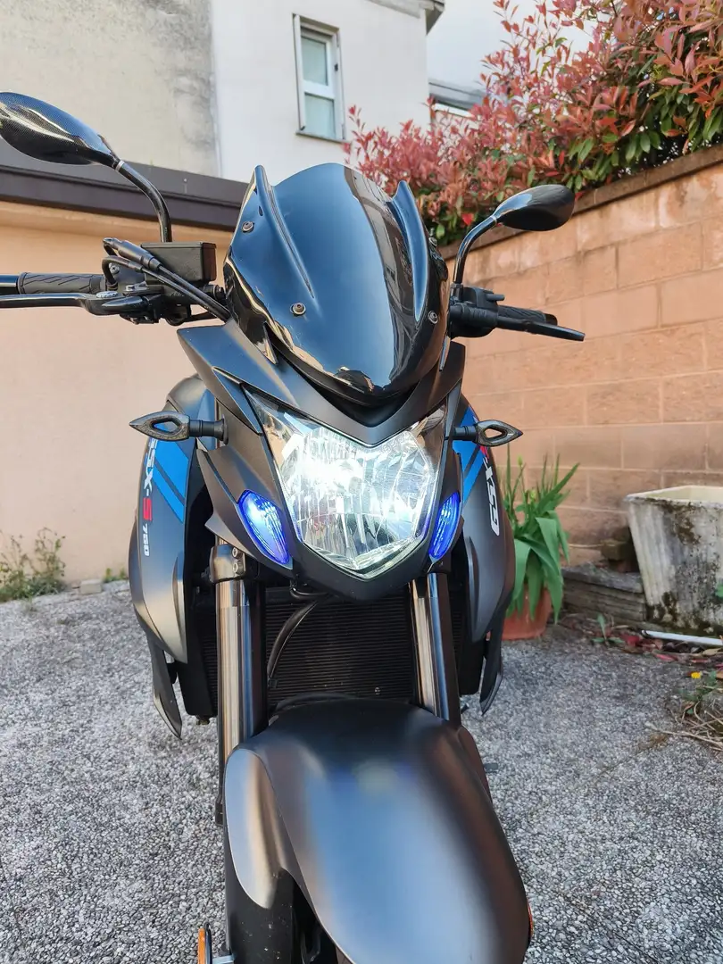 Suzuki GSX-S 750 - 2