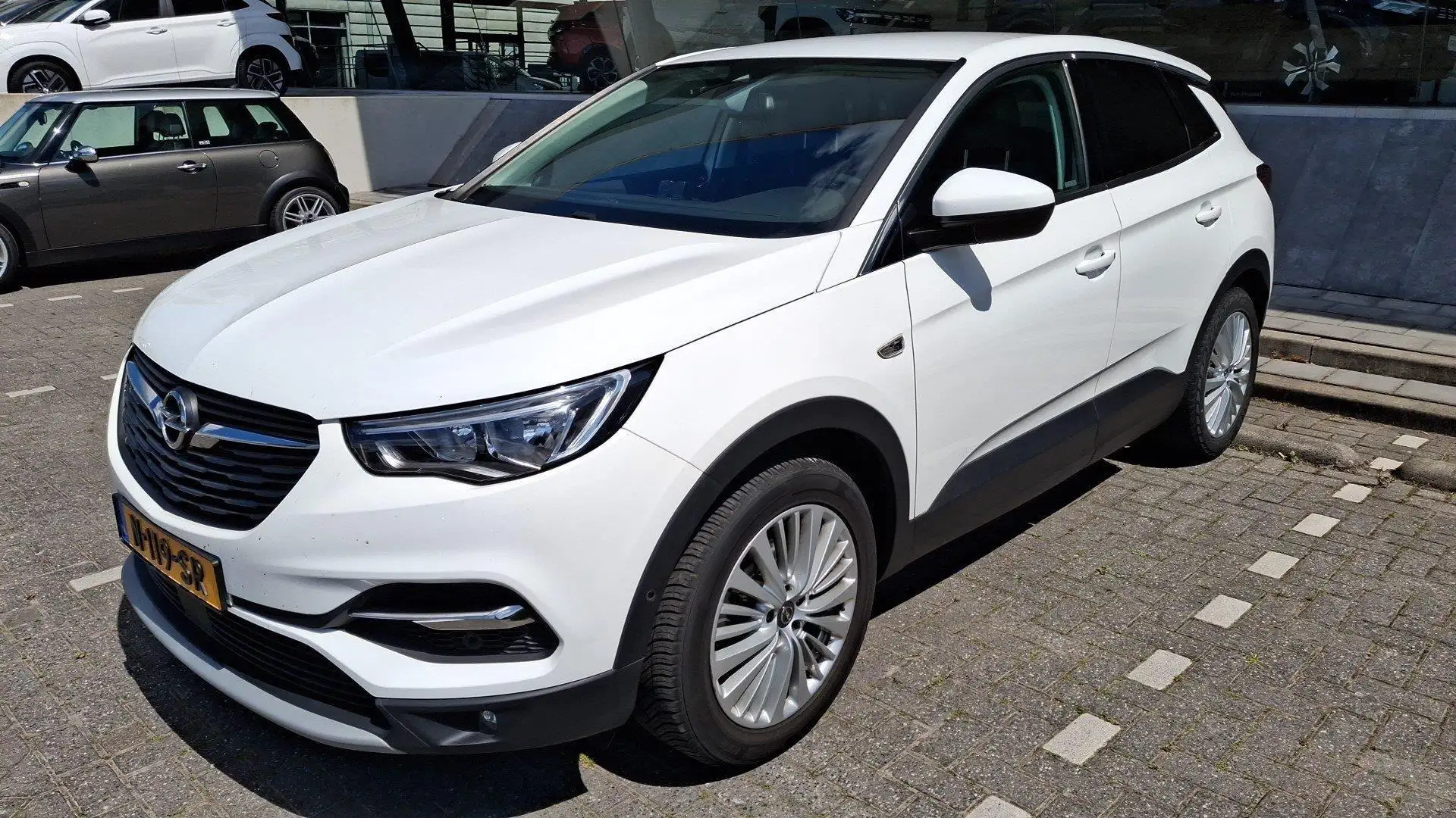 Opel Grandland X 1.2 Turbo Innovation | 130pk | Trekhaak | Navigati Blanc - 2