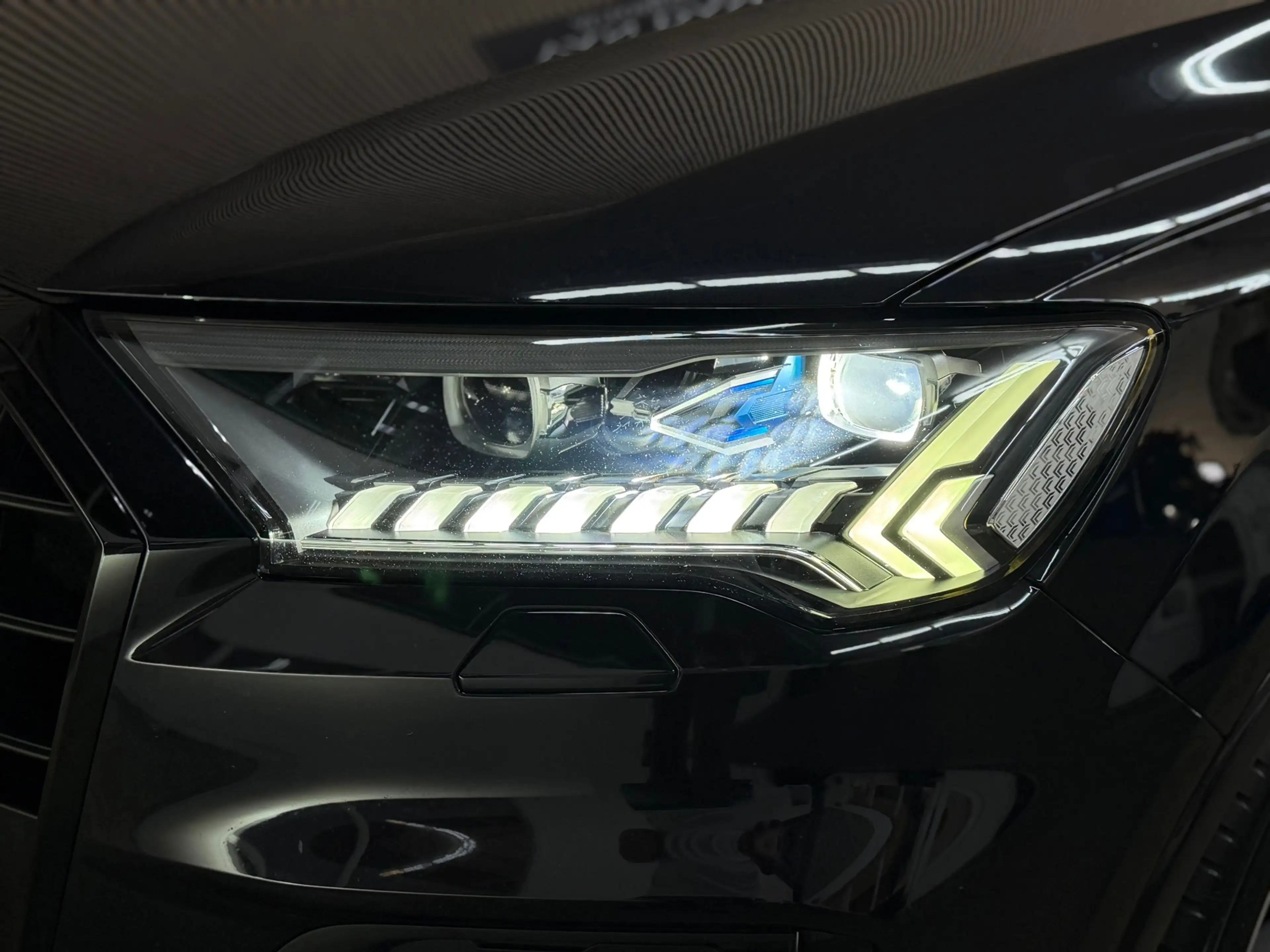 Audi Q7 4.0 TDI SQ7 quattro 7p 2020 PANO LUCHTVERING RS-SE — photo 3
