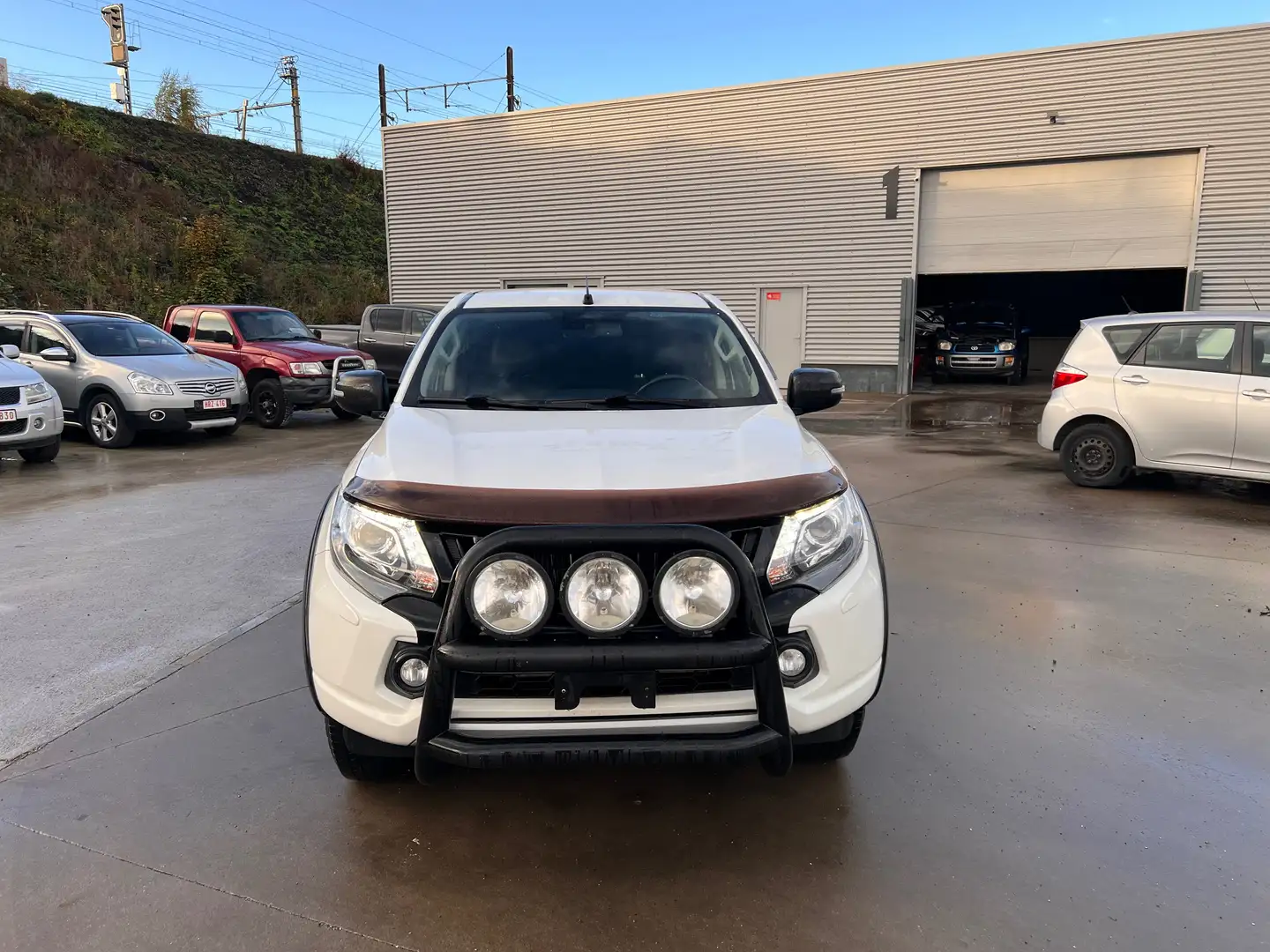 Mitsubishi L200 L 200 2.5 DI-D 4WD Instyle Wit - 1