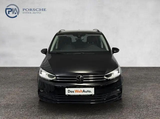Volkswagen Touran view 2