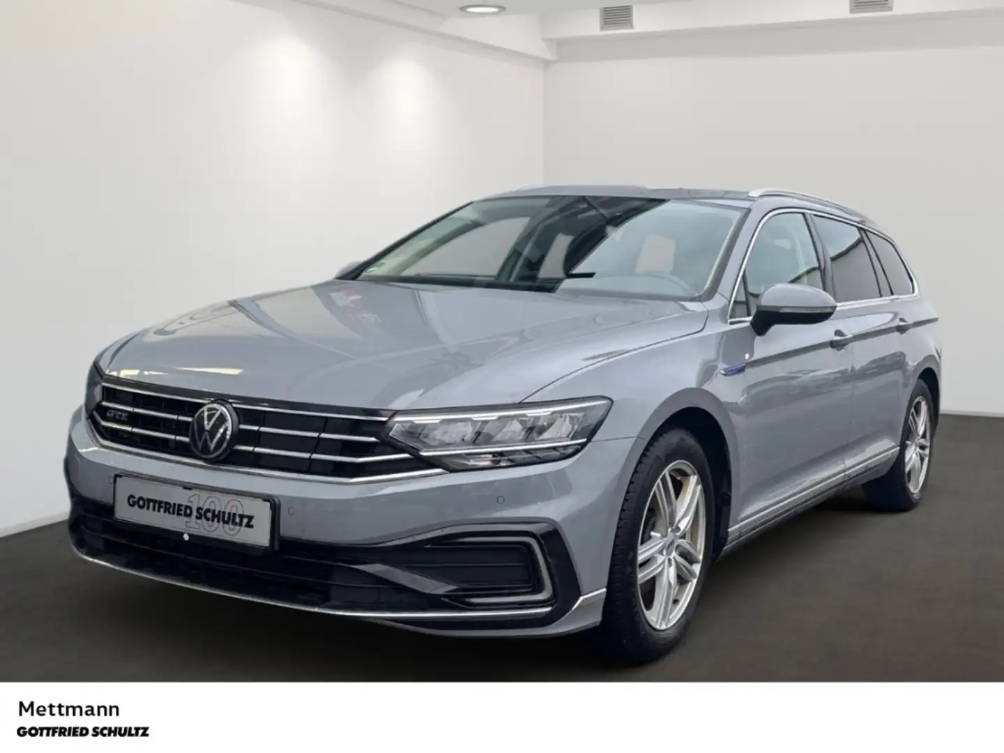 Volkswagen Passat Variant 1.4 TSI eHybrid GTE DSG NAVI AHK STHZG LED KAMERA Grau - 1